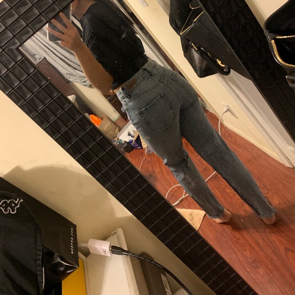 Jeans - Picture 3 of 5